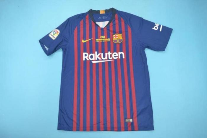 with Front Lettering Retro Jersey Barcelona 2018-2019 Blue/Red A.INIESTA #8 Home Soccer Jersey