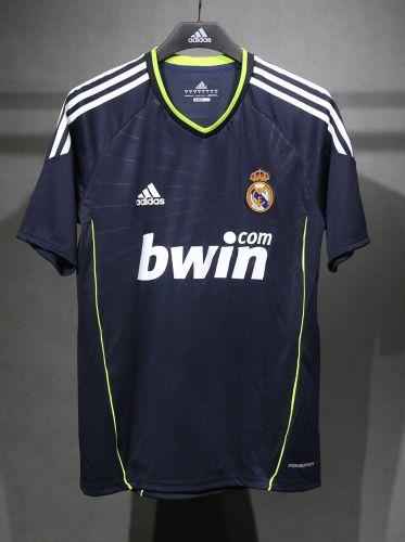 Player Version Retro Jersey 2010-2011 Real Madrid Away Soccer Jersey Vintage Real Football Shirt