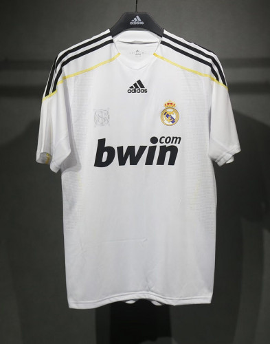 Player Version Retro Jersey 2009-2010 Real Madrid Home Soccer Jersey Vintage Real Football Shirt