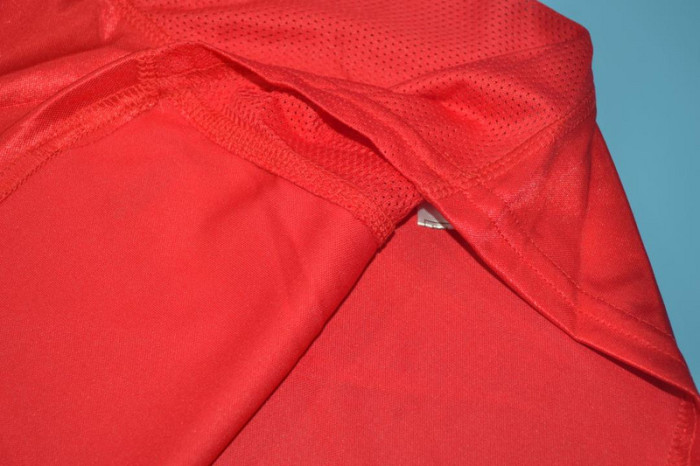 with UCL Patch Retro Jersey 2000-2002 Arsenal Home Soccer Jersey Vintage Football Shirt