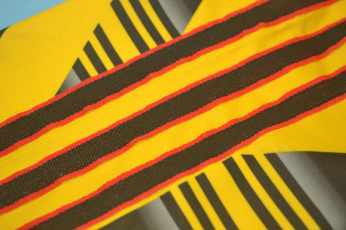 with EPL Patch Retro Jersey 1991-1993 Arsenal Away Yellow Vintage Soccer Jersey