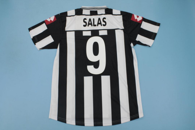Retro Jersey 2001-2002 Juventus SALAS 9 Home Soccer Jersey Vintage Football Shirt