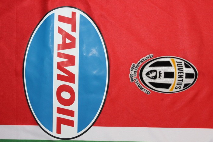 with Serie A Patch Retro Jersey 2005-2006 Juventus Away Red Soccer Jersey Vintage Football Shirt