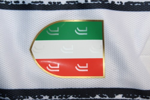 with Scudetto+UCL Patch Retro Jersey 2020-2021 Juventus Home Soccer Jersey Vintage Football Shirt