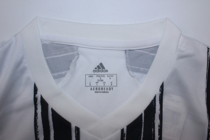 with Scudetto+UCL Patch Retro Jersey 2020-2021 Juventus Home Soccer Jersey Vintage Football Shirt