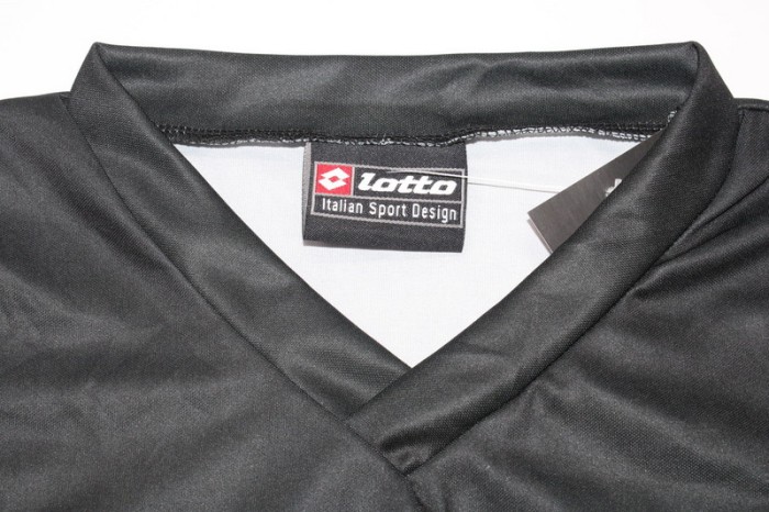 with UCL Patch Retro Jersey 2001-2002 Juventus Away Black Vintage Soccer Jersey Football Shirt