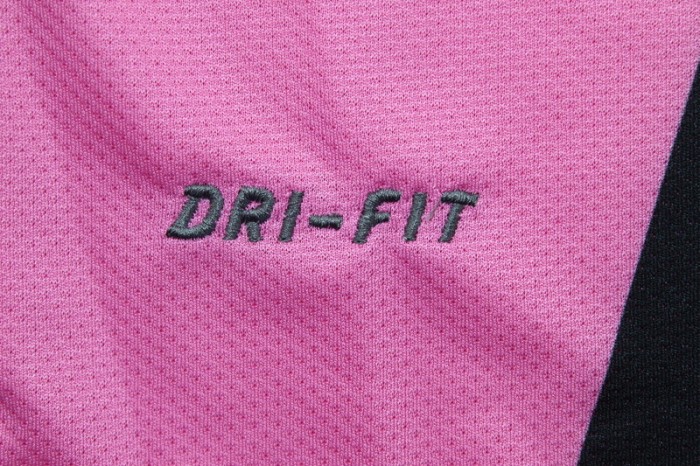 with Scudetto+UCL Patch Retro Jersey 2012-2013 Juventus Away Pink Soccer Jersey Vintage Football Shirt