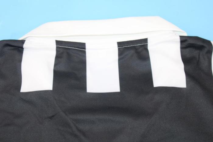 Retro Jersey 1984-1985 Juventus 10 Home Soccer Jersey Vintage Football Shirt