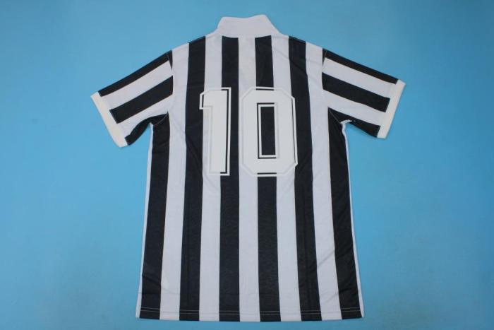 Retro Jersey 1991-1992 Juventus 10 Home Soccer Jersey Vintage Football Shirt