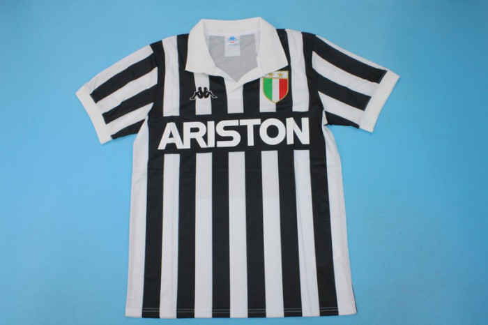 Retro Jersey 1984-1985 Juventus 10 Home Soccer Jersey Vintage Football Shirt