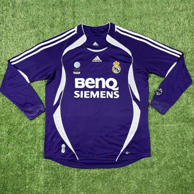 Long Sleeve Retro Jersey 2006-2007 Real Madrid Third Away Purple Soccer Jersey Vintage Real Football Shirt