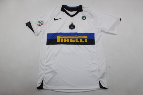 with Serie A Patch Retro Jersey 2005-2006 Inter Milan Away White Soccer Jersey Vintage Inter Football Shirt