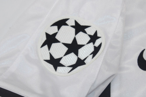 with UCL Patch Retro Jersey 2000-2001 Valencia Home Soccer Jersey Vintage Football Shirt