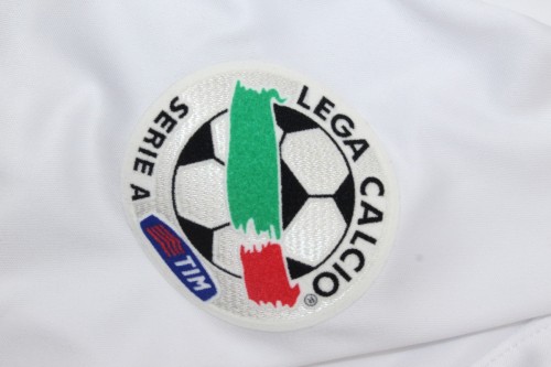 with Serie A Patch Retro Jersey 2005-2006 Inter Milan Away White Soccer Jersey Vintage Inter Football Shirt