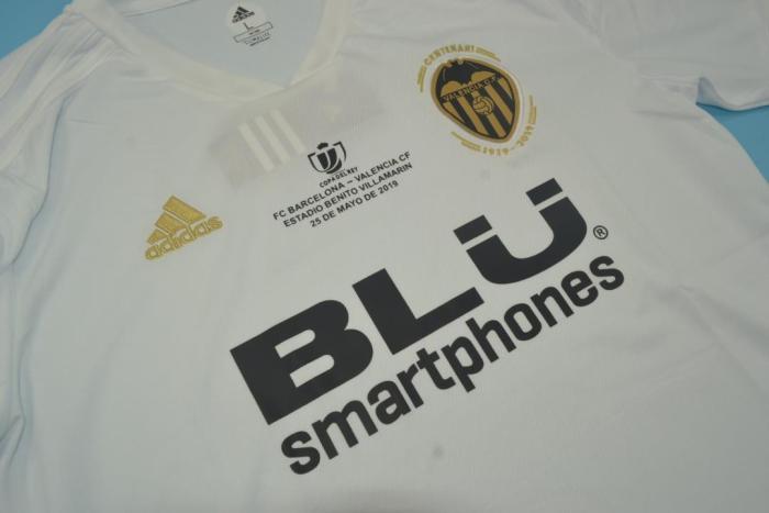 with Front Lettering+Copa Del Rey Patch Patch Retro Jersey 2018-2019 Valencia COPA DEL REY FINAL Home Soccer Jersey Vintage Football Shirt