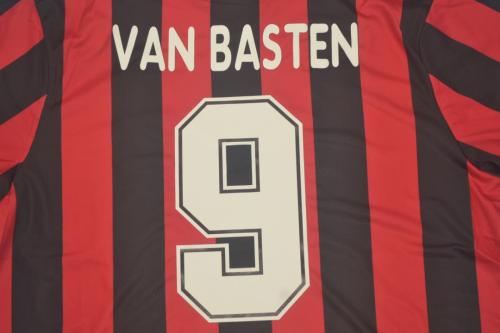 Retro Jersey 1988-1989 AC Milan VAN BASTEN 9 Home Soccer Jersey Vintage Football Shirt