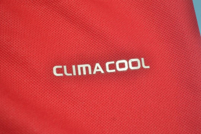 with Scudetto+Serie A Patch Retro Jersey 2011-2012 Ac Milan Home Soccer Jersey Vintage Football Shirt
