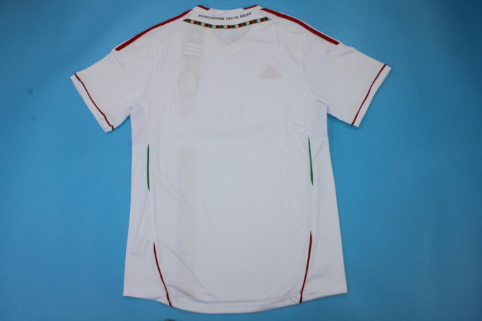 with Scudetto+UCL Patch Retro Jersey 2011-2012 AC Milan Away White Soccer Jersey Vintage Football Shirt