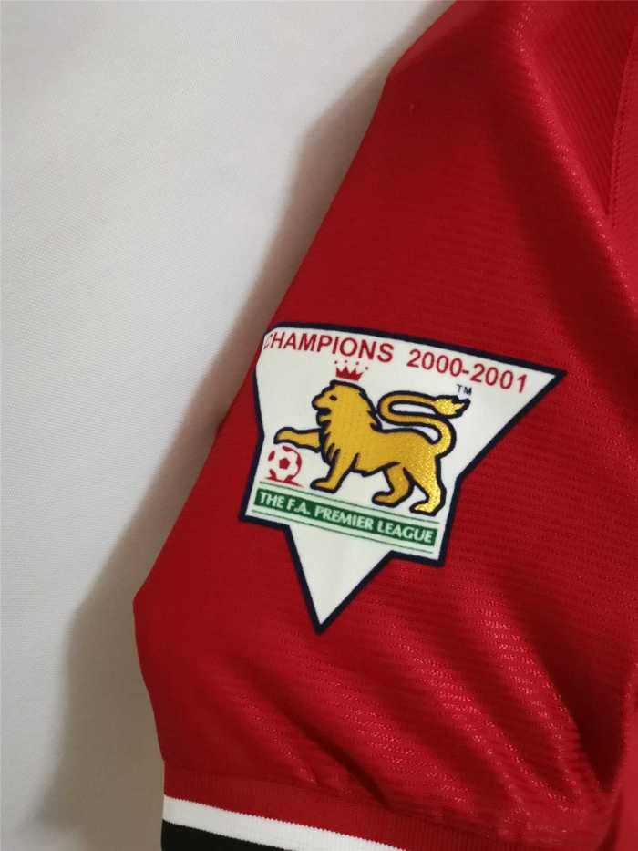 with EPL Patch Retro Jersey 2000-2002 Manchester United Home Soccer Jersey Vintage Football Shirt