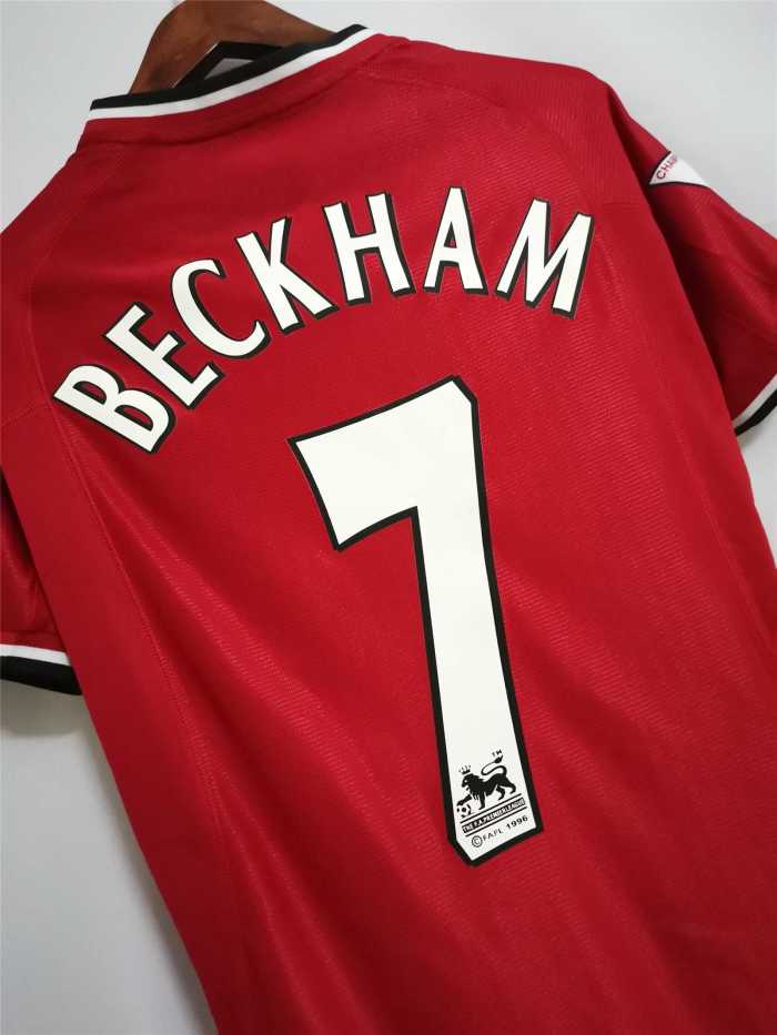 with EPL Patch Retro Jersey 2000-2002 Manchester United RONALDO 7 Home Soccer Jersey Vintage Football Shirt