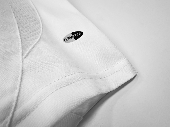 Retro Jersey 2006-2008 Liverpool Away White Soccer Jersey Vintage Football Shirt