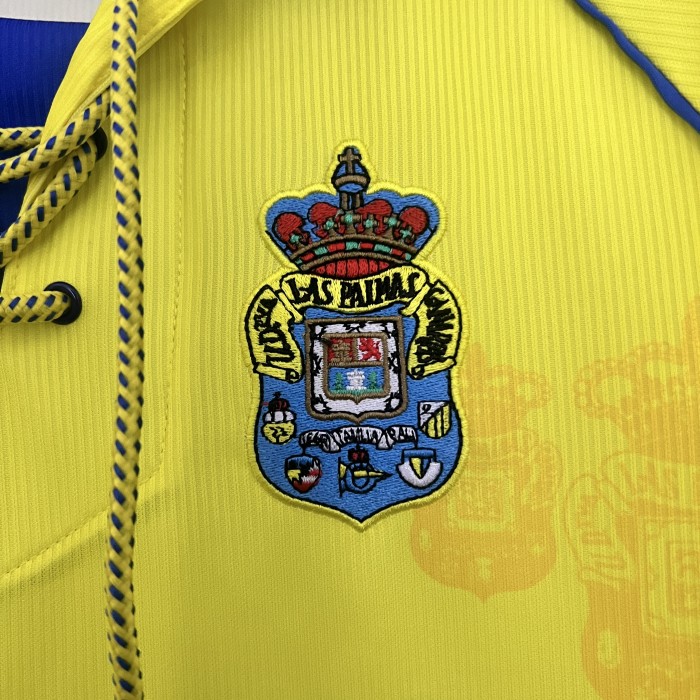 with LFP Patch Retro Jersey 1997-1998 Las Palmas Home Soccer Jersey Football Shirt