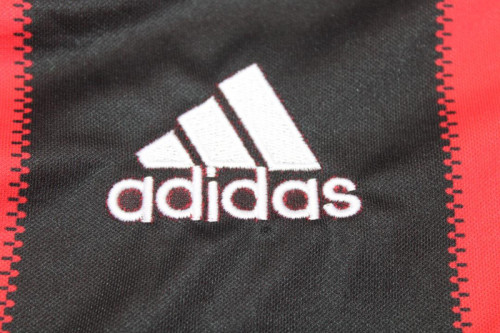 Retro Jersey 2010-2011 AC Milan Home Soccer Jersey Vintage Football Shirt