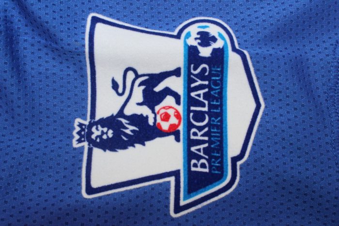 with EPL Patch Retro Jersey 2009-2010 Chelsea Home Blue Soccer Jersey Vintage Football Shirt