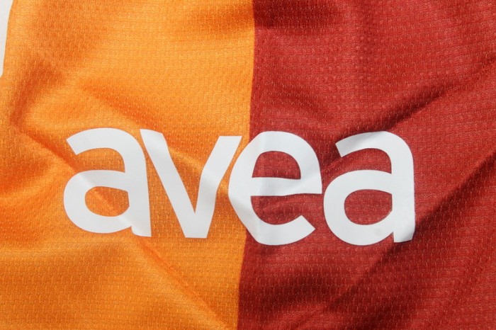 Retro Jersey 2013-2014 Galatasaray DROGBA 11 Home Soccer Jersey Vintage Football Shirt
