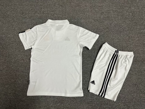 Retro Youth Uniform Kids Kit 2002-2003 Real Madrid Home Soccer Jersey Shorts Vintage Child Football Set