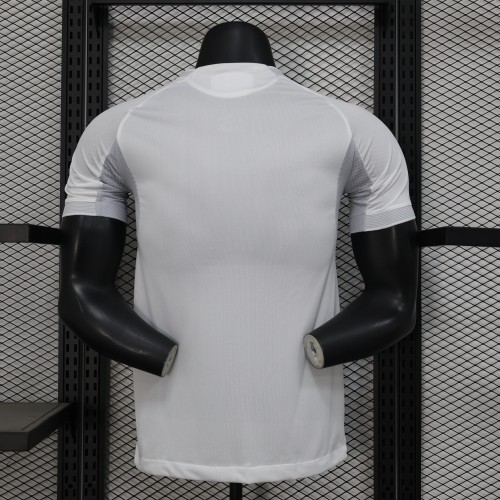 with HP Logo Player Version 2025-2026 Real Madrid Home Soccer Jersey Real Football Shirt