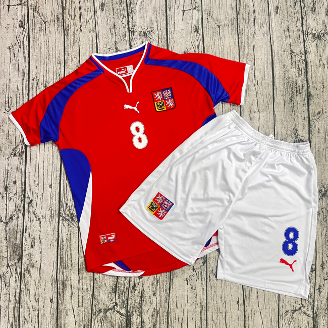 Adult Uniform with Patch Retro Jersey 2000 Czech Home Soccer Jersey Shorts