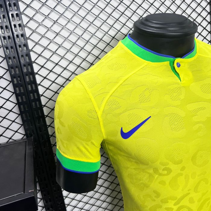 Retro Jersey Player Version 2022 World Cup Brazil Home Soccer Jersey Vintage Brasil Football Shirt