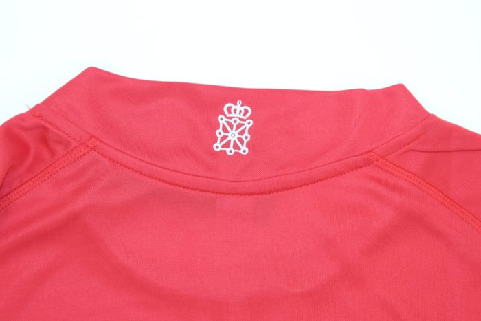 with LFP Patch Retro Jersey 2010-2012 Osasuna Home Soccer Jersey Camisetas de Futbol