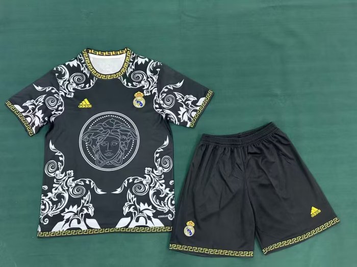 Adult Uniform 2025-2026 Real Madrid Black Soccer Jersey Shorts Football Kit