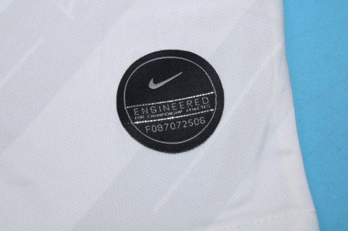 with Ligue 1 Patch Retro Jersey 2019-2020 PSG Third White Soccer Jersey Vintage Paris Football Shirt