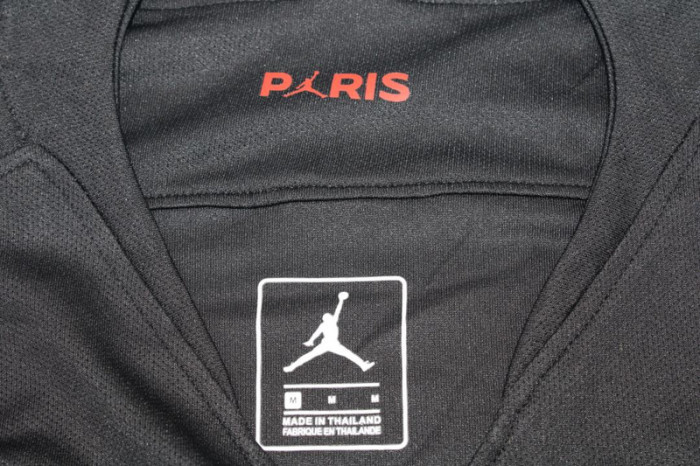 with UCL Patch Long Sleeve Retro Jersey 2018-2019 PSG Black Soccer Jersey Vintage Paris Football Shirt