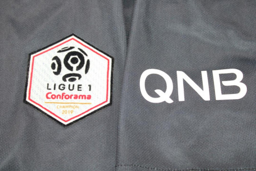 with Ligue 1 Patch Retro Jersey 2019-2020 PSG 4th Away Black Soccer Jersey Vintage Paris Football Shirt