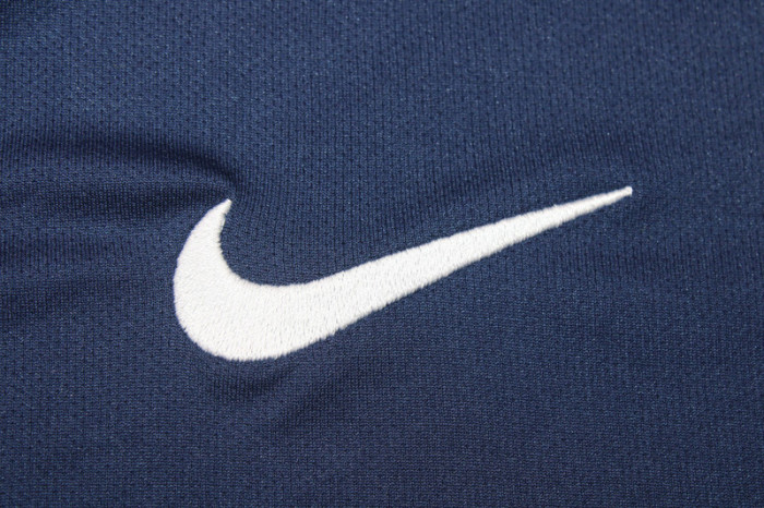 with UCL Patch Retro Maillot 2017-2018 PSG Home Soccer Jersey Vintage Paris Football Shirt