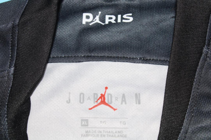 Retro Jersey 2019-2020 PSG 4th Away Black Soccer Jersey Vintage Paris Football Shirt