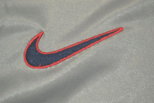 Retro Jersey 2000-2001 PSG Away Grey Soccer Jersey Vintage Paris Football Shirt