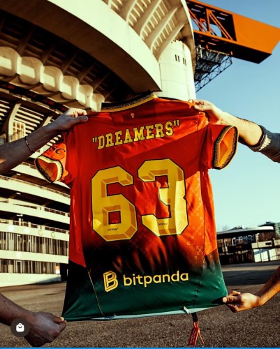 with Bitpanda Logo Fan Version 2024-2025 AC Milan DREAMERS 63 Fourth Away Red/Green Soccer Jersey AC Football Shirt