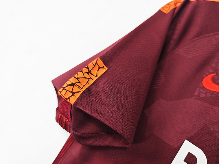 Retro Jersey 2017-2018 Barcelona Third Away Maroon Soccer Jersey Vintage Football Shirt