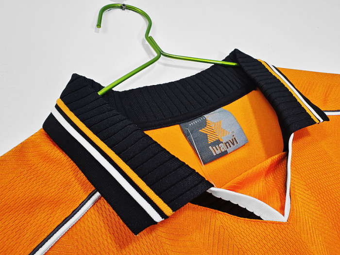 Retro Jersey 1999-2000 Valencia Away Orange Soccer Jersey Vintage Football Shirt
