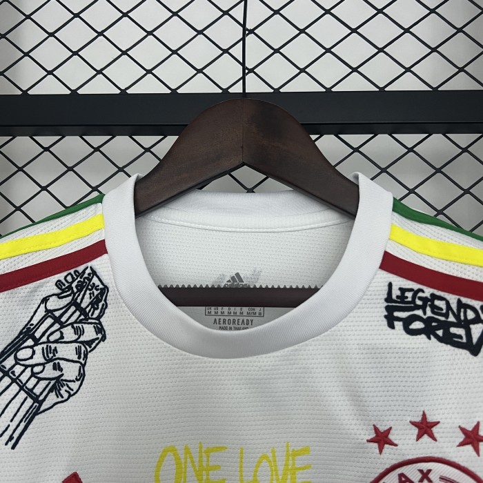Fans Version 2025-2026 Ajax White Special Edition Soccer Jersey Vintage Football Shirt