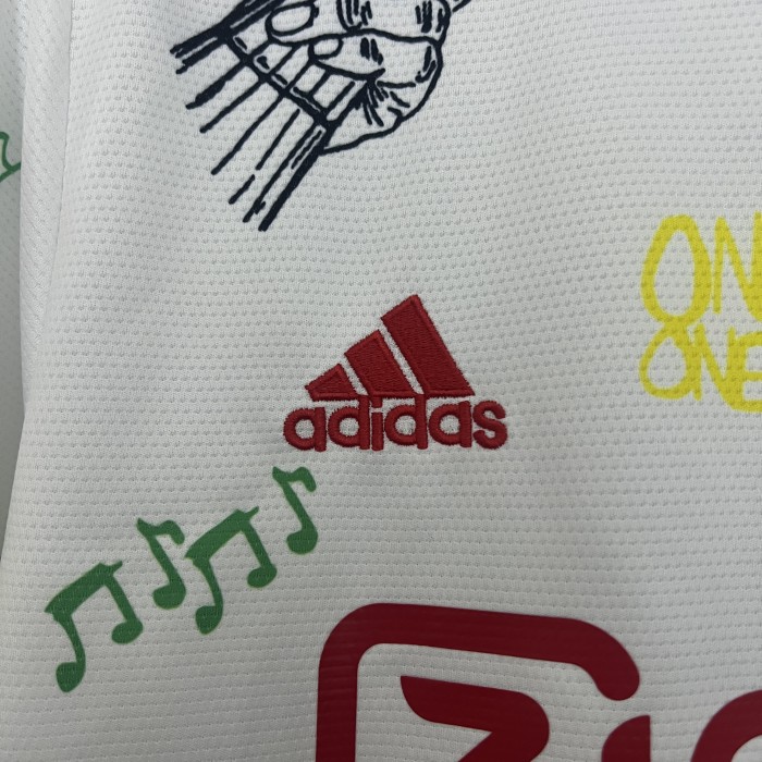 Fans Version 2025-2026 Ajax White Special Edition Soccer Jersey Vintage Football Shirt
