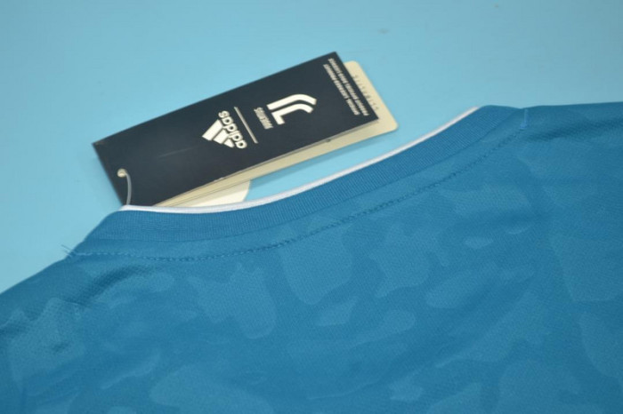 with Scudetto+UCL Patch Retro Jersey 2019-2020 Juventus Third Away Blue Soccer Jersey Vintage Maillot de Foot