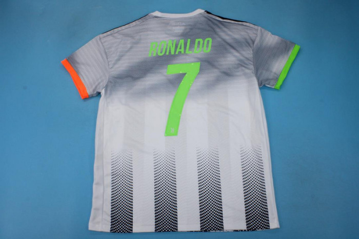 with Scudetto Patch Retro Jersey 2019-2020 Juventus RONALDO 7 Palace Version Soccer Jersey Vintage Maillot de Foot