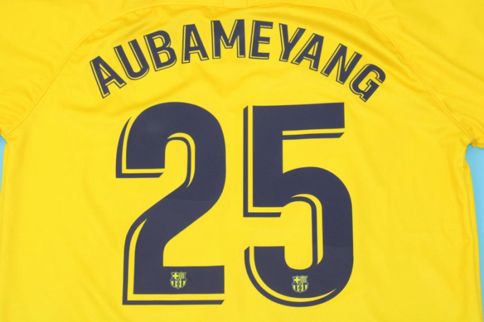 with LFP Patch Retro Jersey 2019-2020 Barcelona 25 AUBAMEYANG 4th Away Yellow Soccer Jersey Vintage Football Shirt