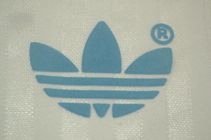 Retro Jersey 1990-1991 Olympique de Marseille 8 Home Vintage Soccer Jersey